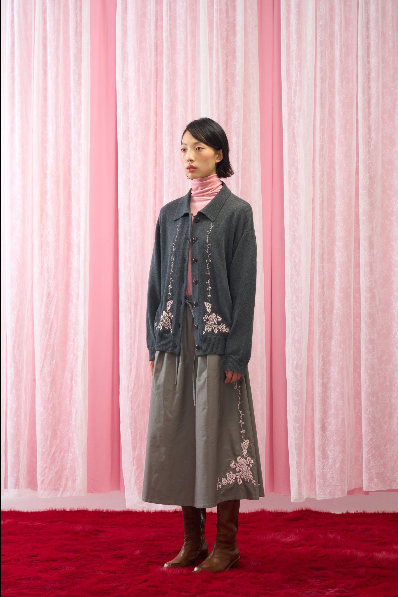 GrapeVine Embroidered Skirt